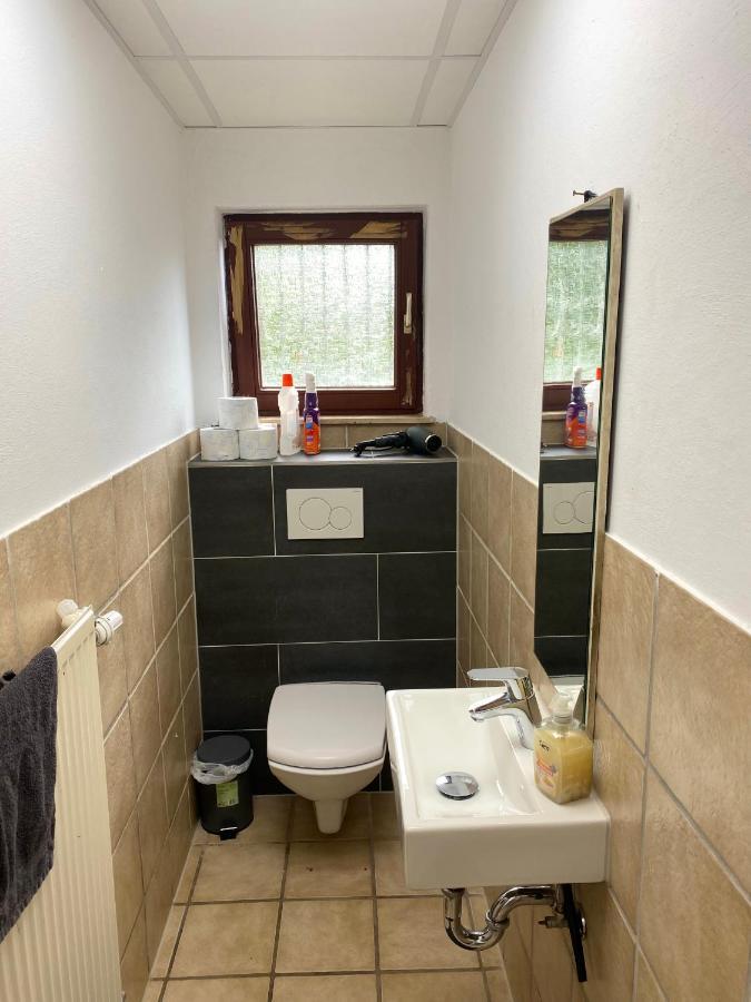 Apartments Rhona III Und IV Neunkirchen City מראה חיצוני תמונה